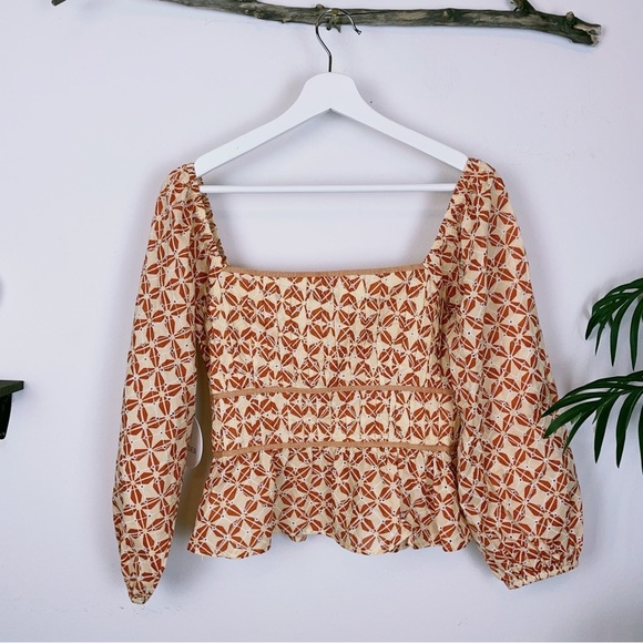 LOST+WANDER Set- Golden Dawn Top+Golden Dawn Midi Skirt - Picture 6 of 11